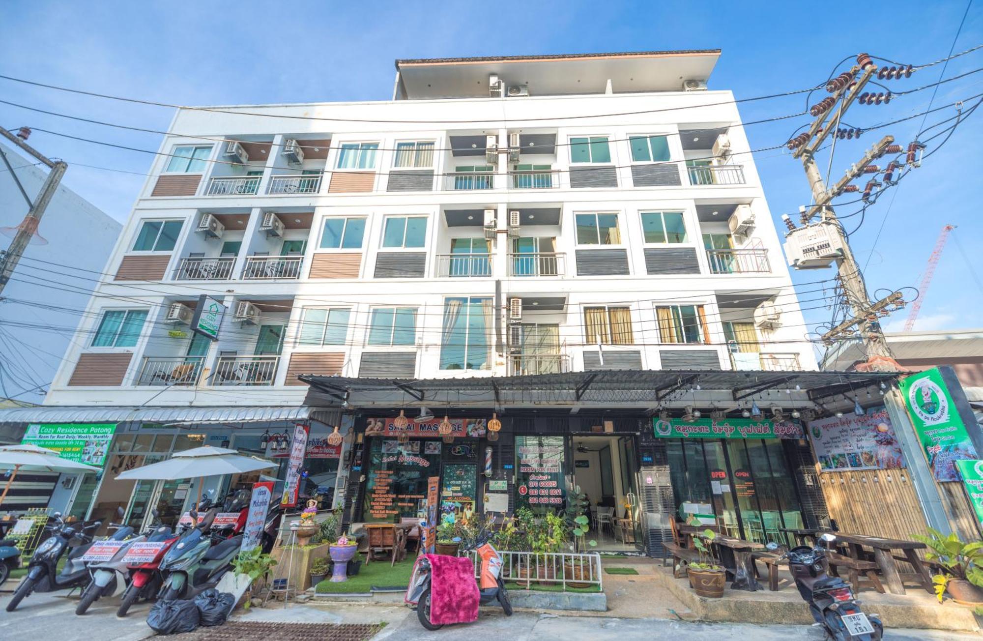 Happy 99 Guest House Patong Buitenkant foto